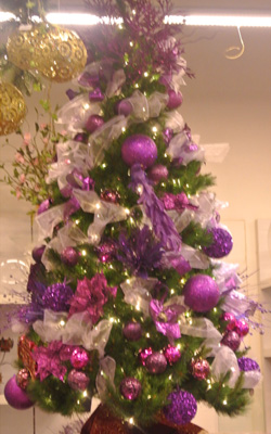 54b603d0a1dc10190edcec49_christmas-3.jpg