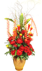 54b60de52c1b17947a192116_vase-3.jpg