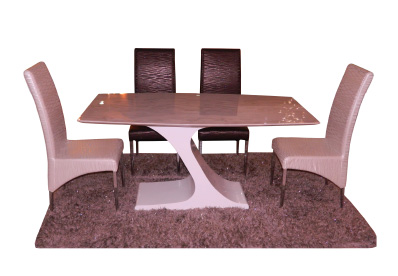 &ldquo;S&rdquo;-Shape Leg Marble Dining Set