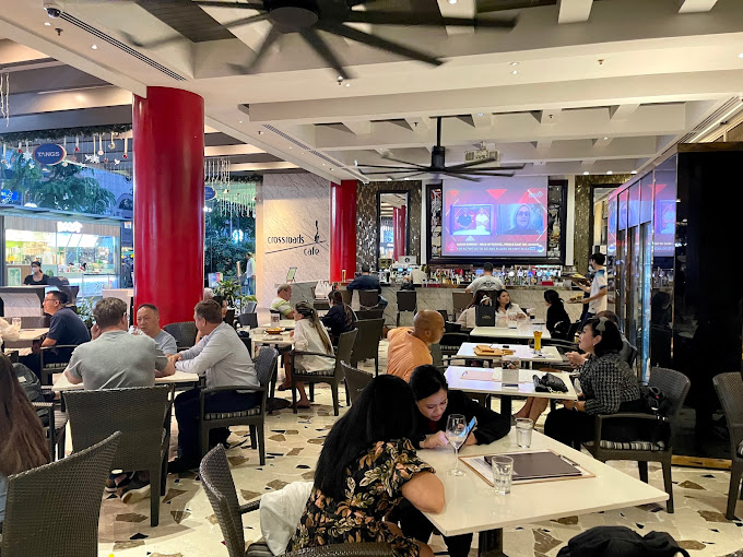 Crossroads Cafe Singapore Marriott Tang Plaza Hotel